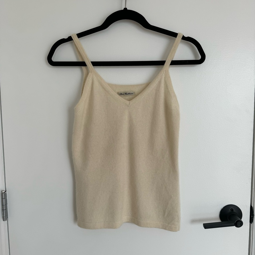 PRISTINE 90s vintage butter cream 100% cashmere tank